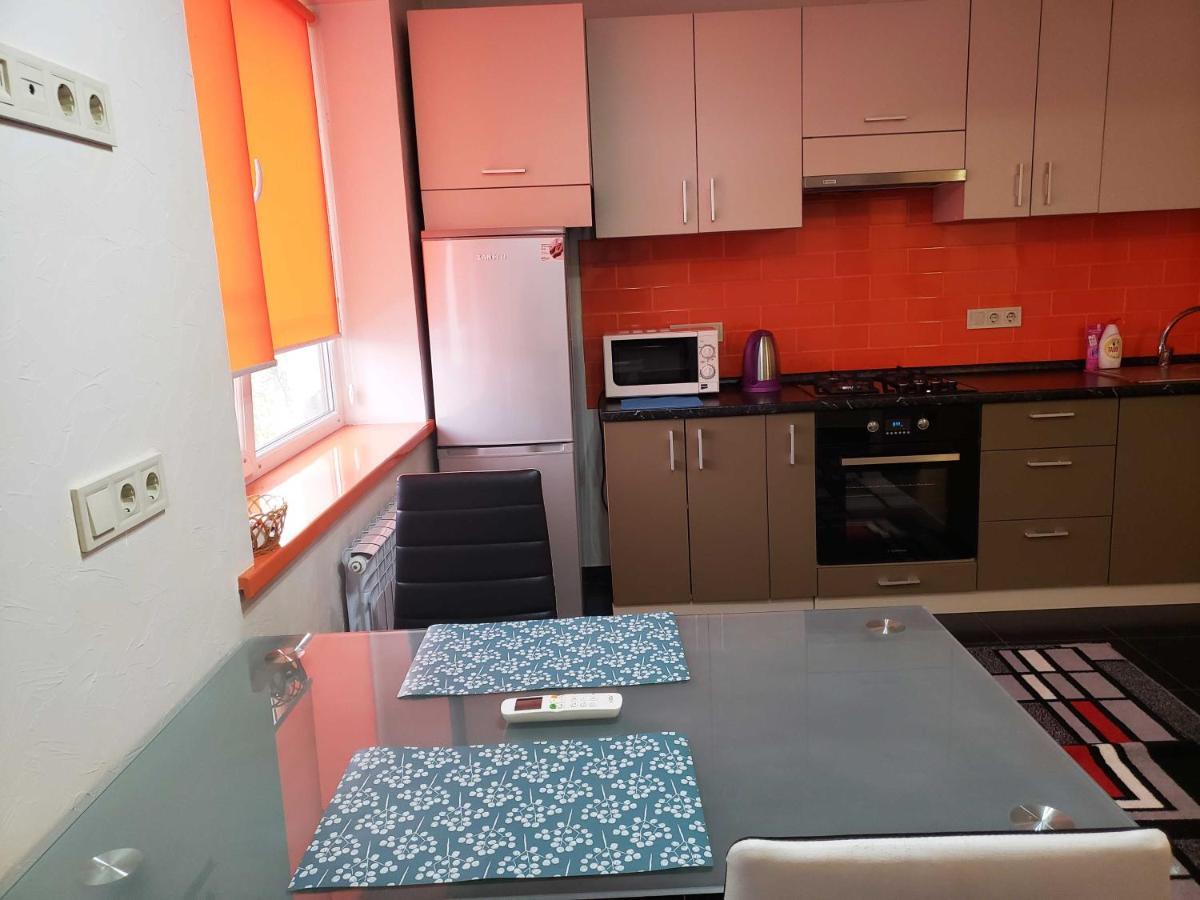 Unique 1 Bd Apt Dt W/Free Parking And Wi-Fi Apartamento Chisináu Exterior foto